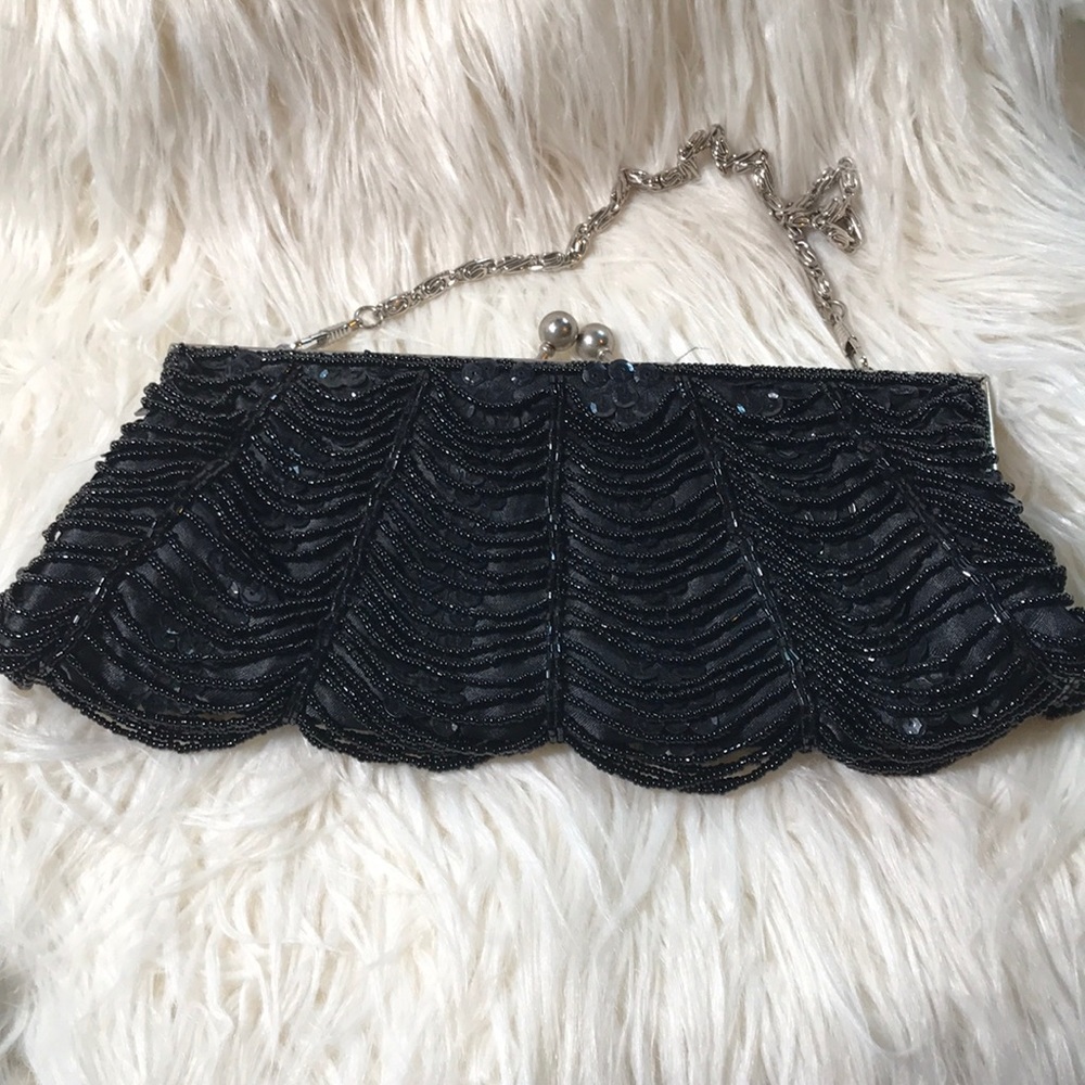Clutch handbag